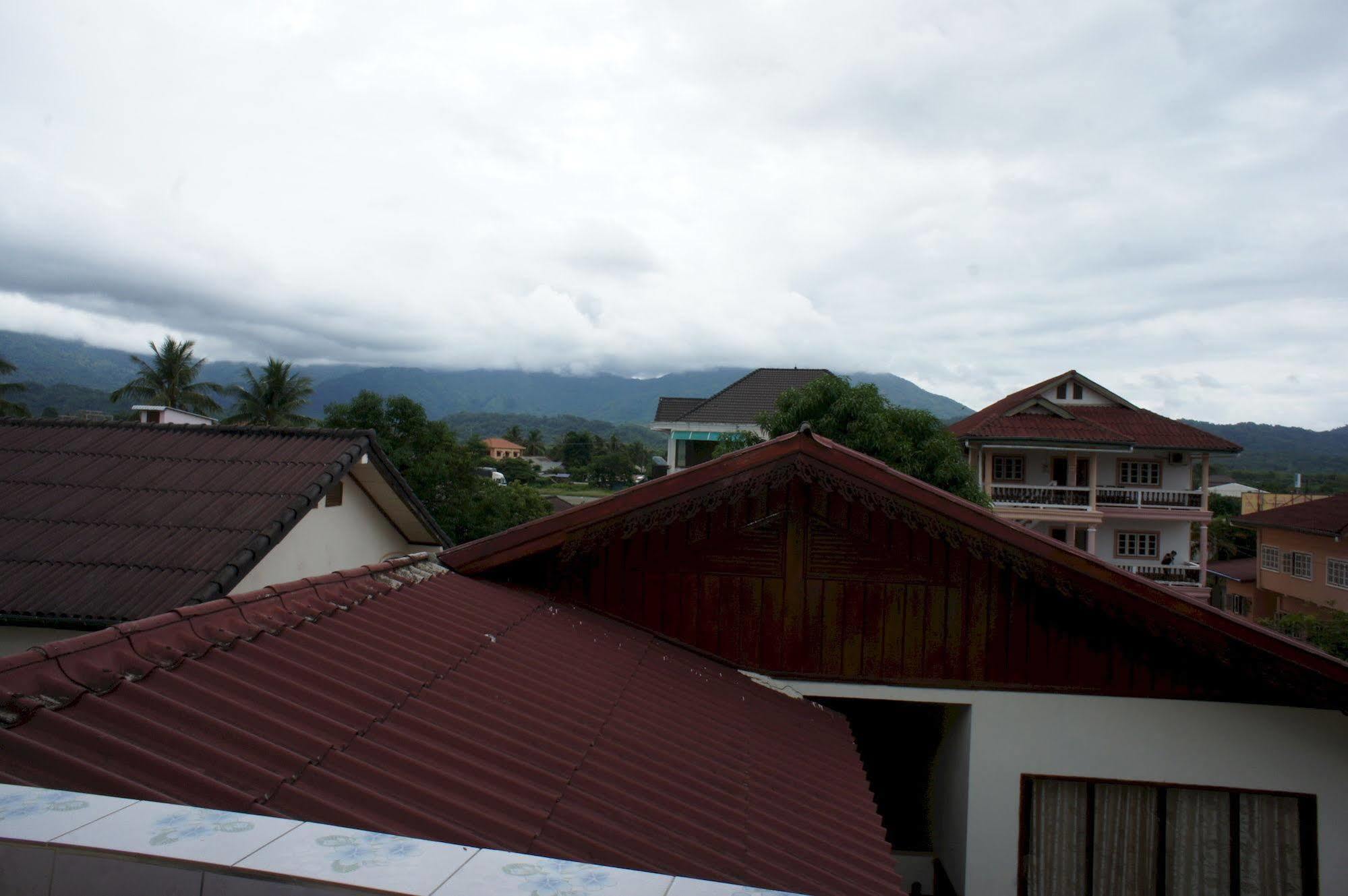 Vangvieng Boutique Hotel Vang Vieng Exterior photo